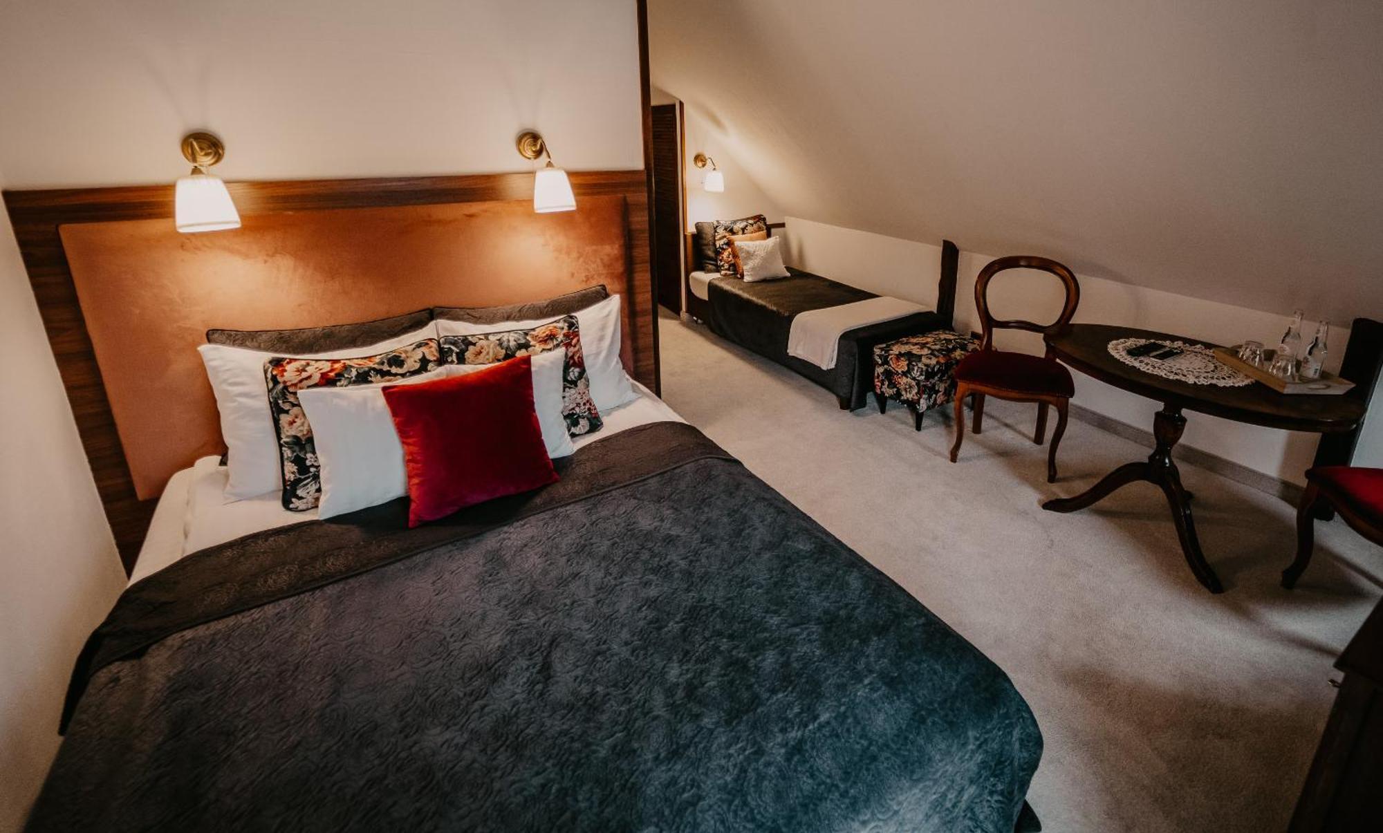 Villa Stary Mlyn W Brzeznicy Brzeznica  Esterno foto