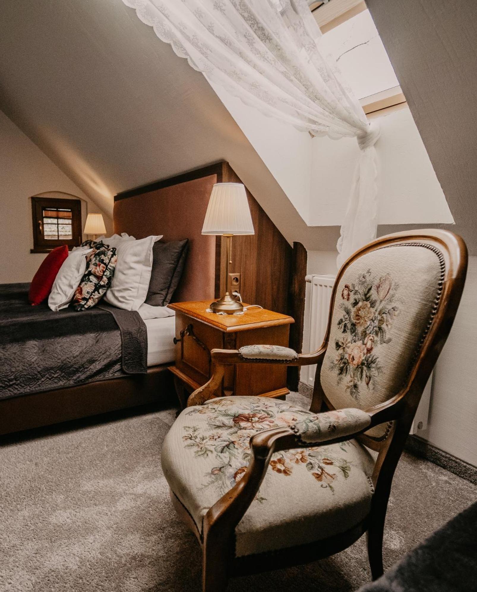 Villa Stary Mlyn W Brzeznicy Brzeznica  Esterno foto
