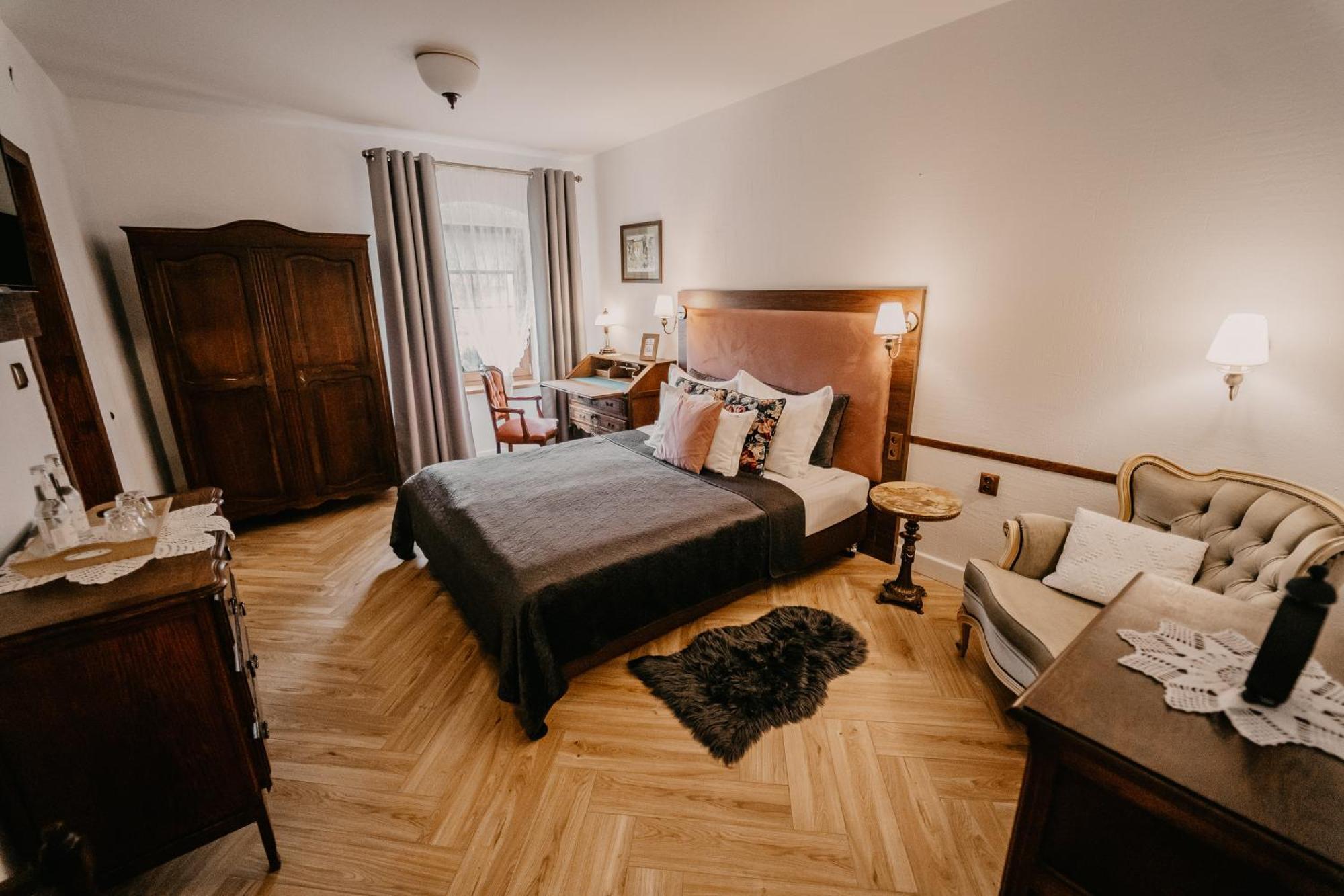 Villa Stary Mlyn W Brzeznicy Brzeznica  Esterno foto