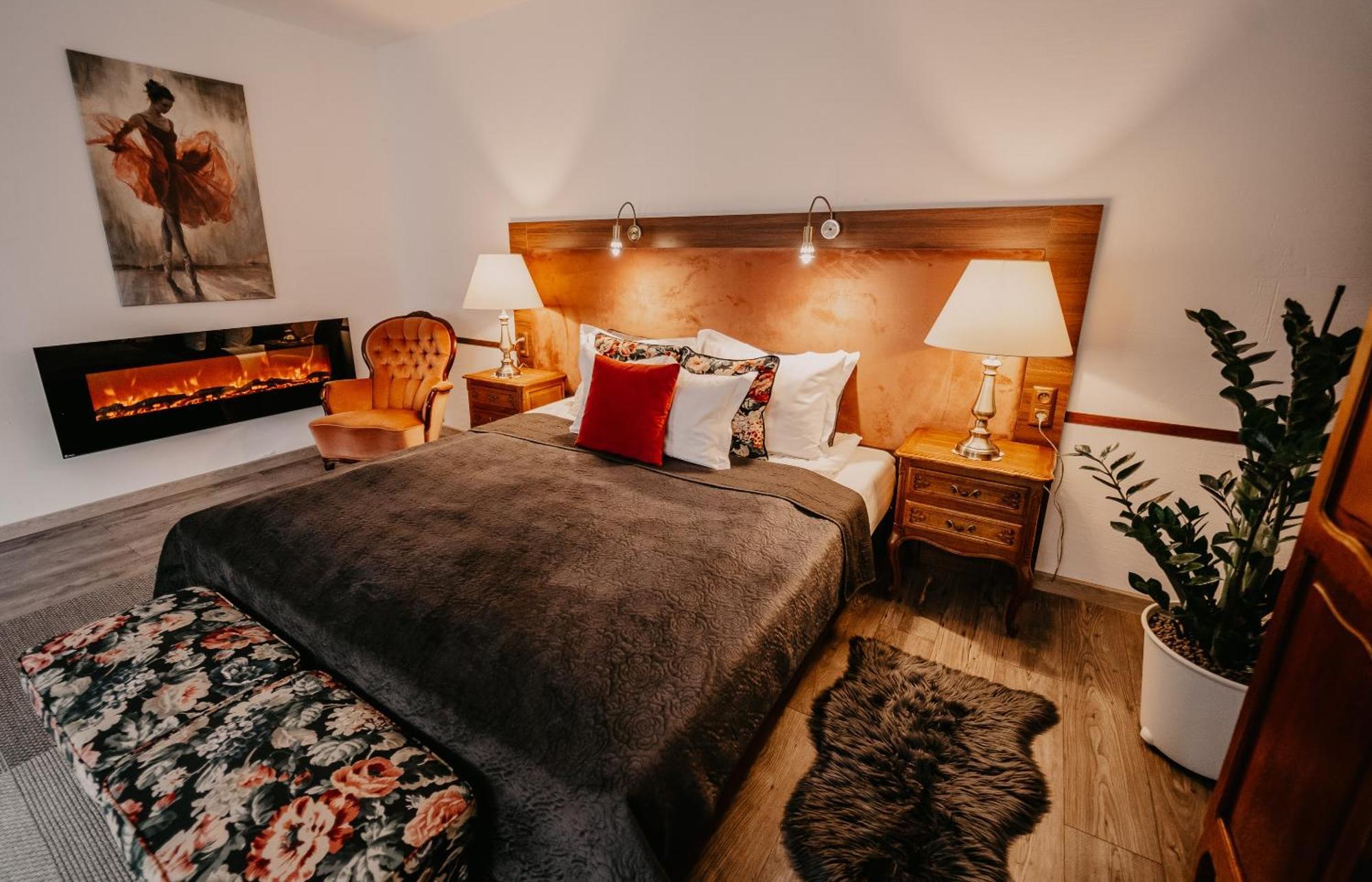 Villa Stary Mlyn W Brzeznicy Brzeznica  Esterno foto