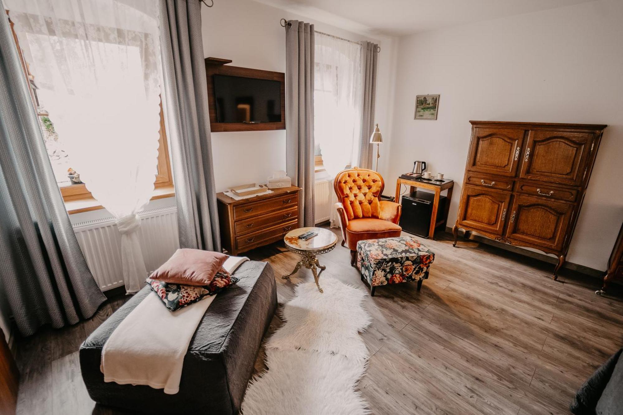 Villa Stary Mlyn W Brzeznicy Brzeznica  Esterno foto